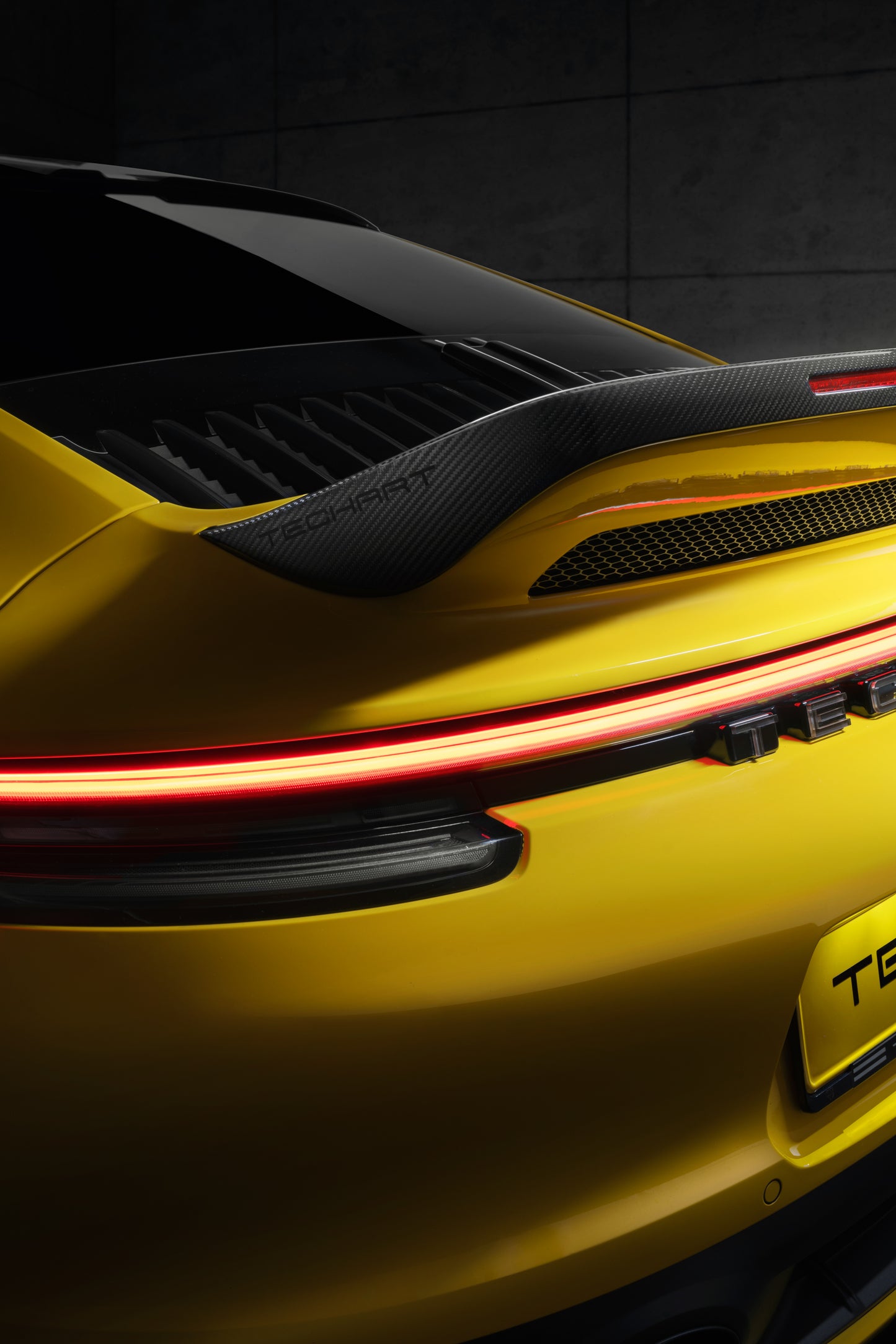 TECHART Rear Spoiler III ( Ducktail ) for 992 Coupé Carrera/ Turbo/ GT3