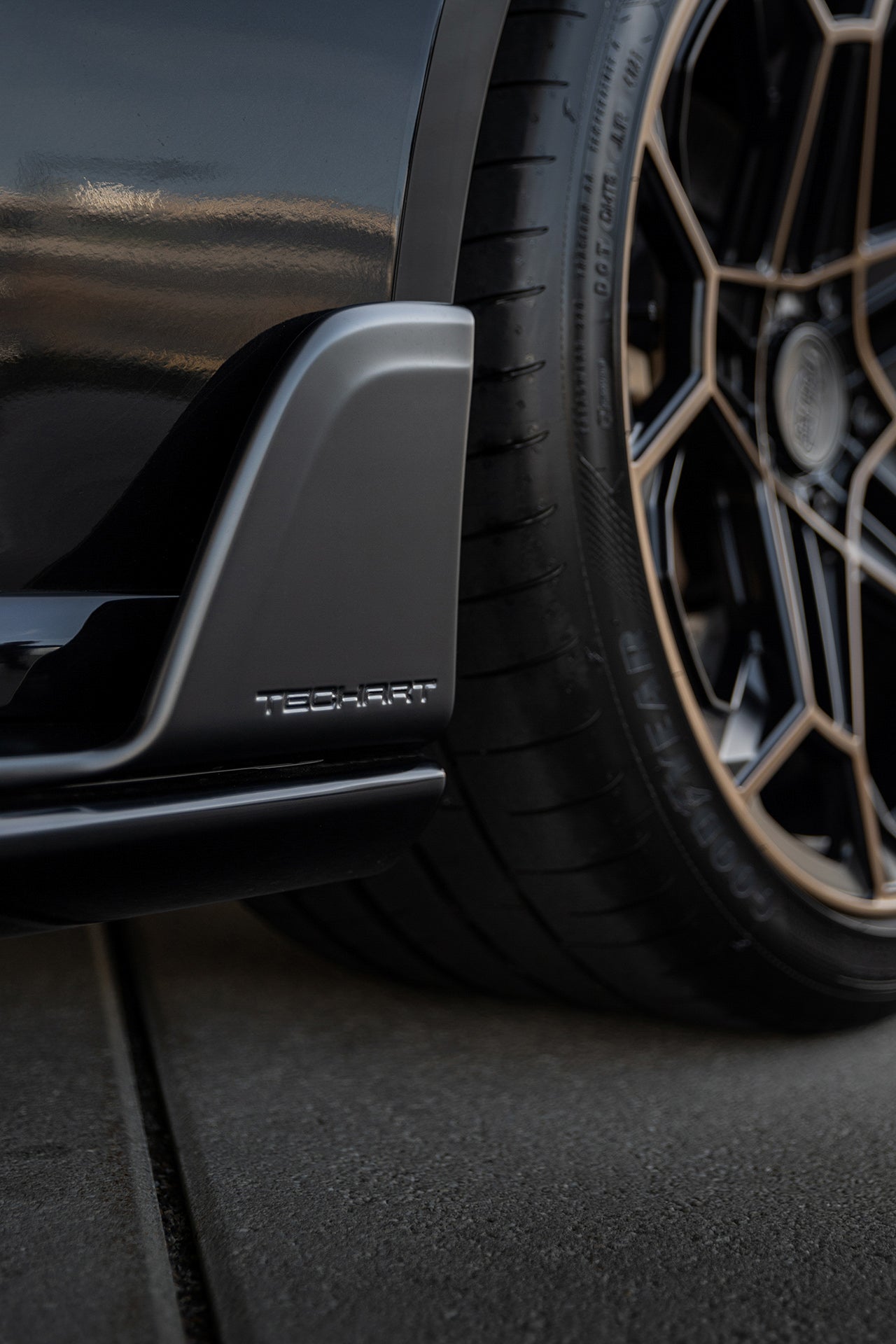 TECHART Side Skirts for 992 Turbo