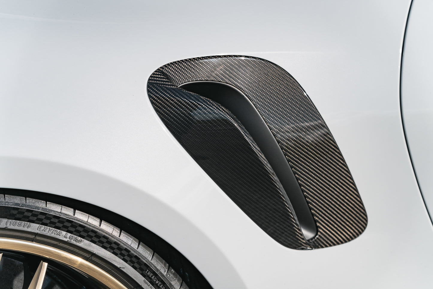 TECHART Carbon Air Intake for 992 Turbo (S) / GT3RS