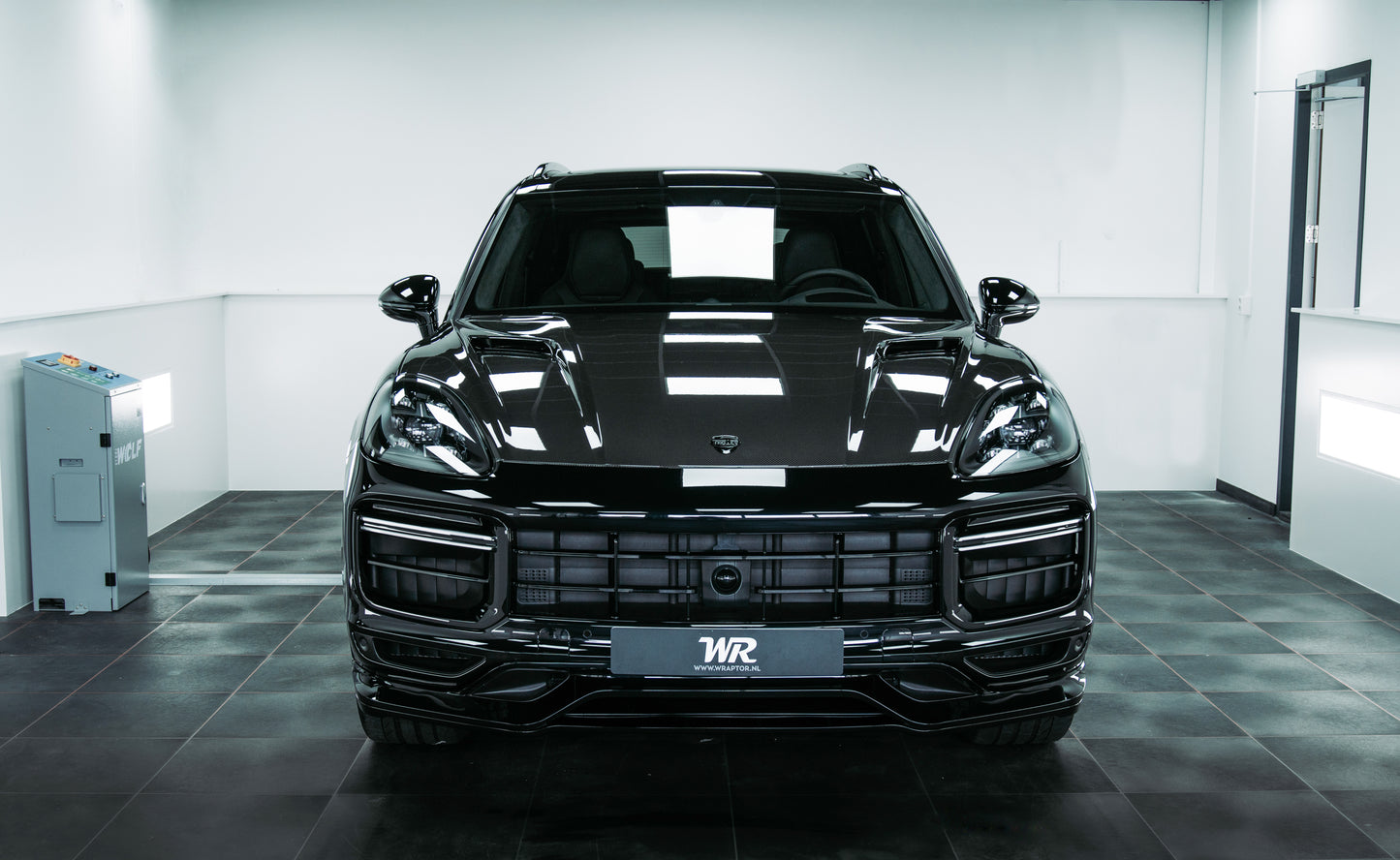 TECHART Carbon Aero Hood for 9YA/B (E3.1)Cayenne until MY23