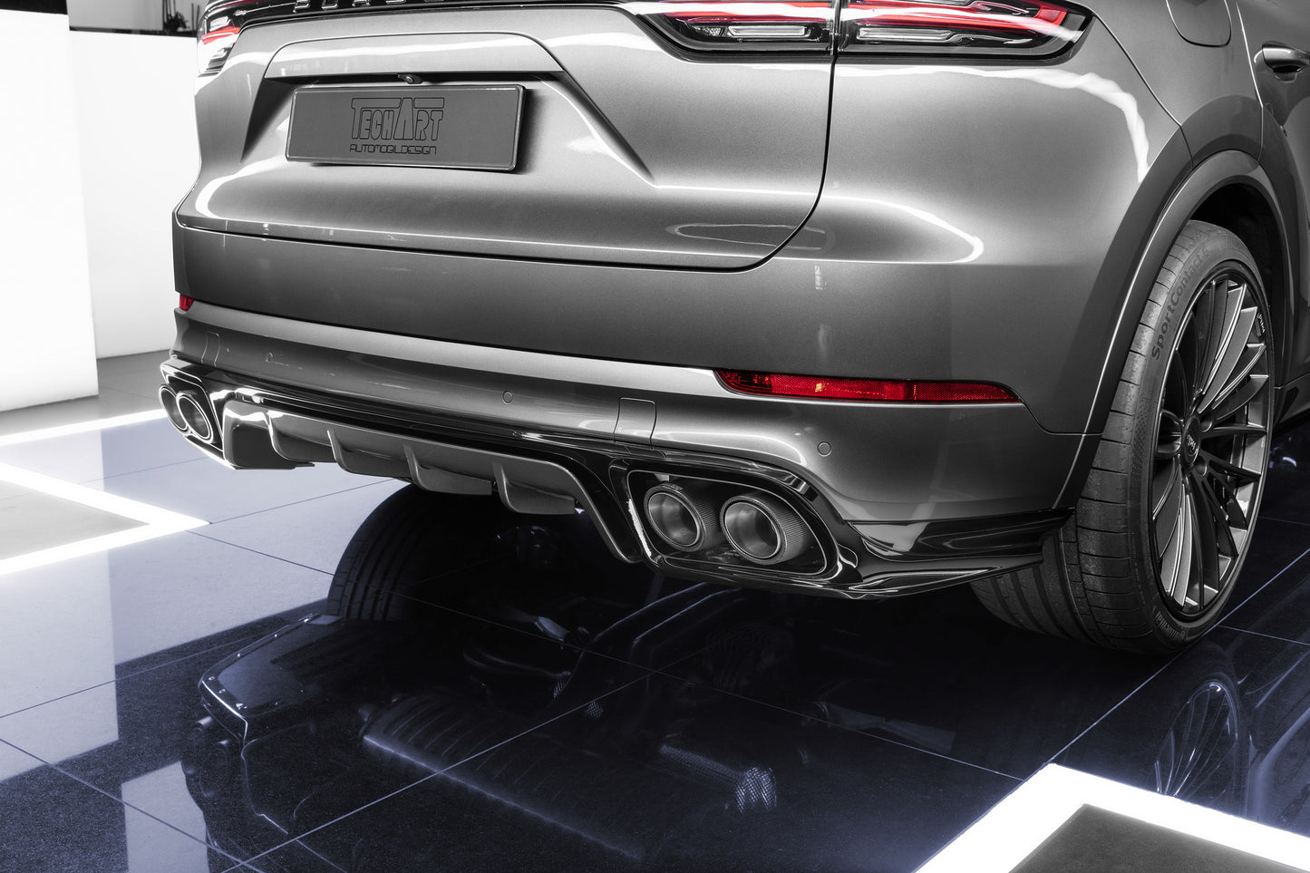 TECHART Exhaust Tip Kit Titanium with Carbon Trim for E3 Cayenne