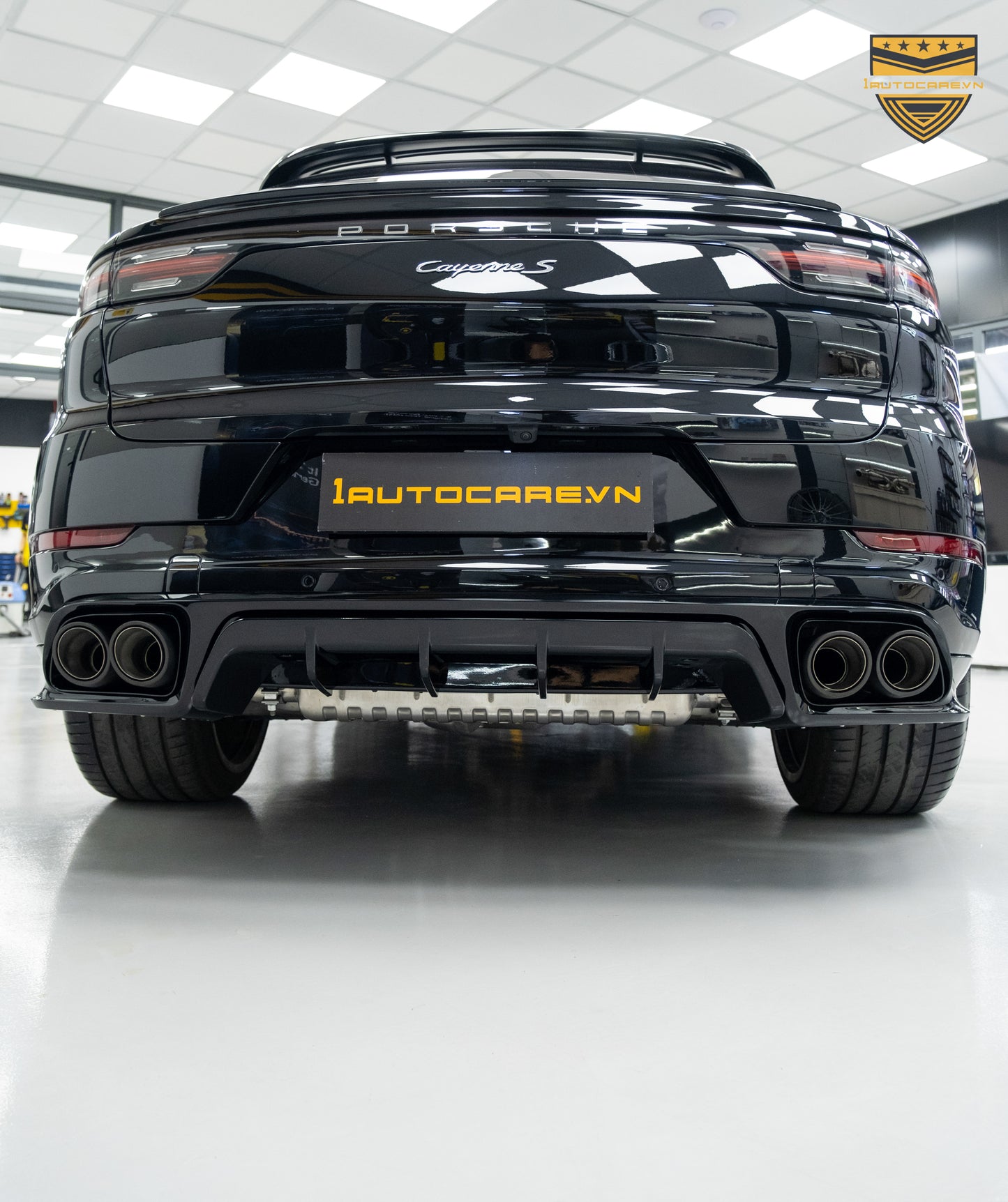 TECHART Rear Apron lower part I incl. Diffusor for E3.1 (9YA/B) Cayenne up to MY23