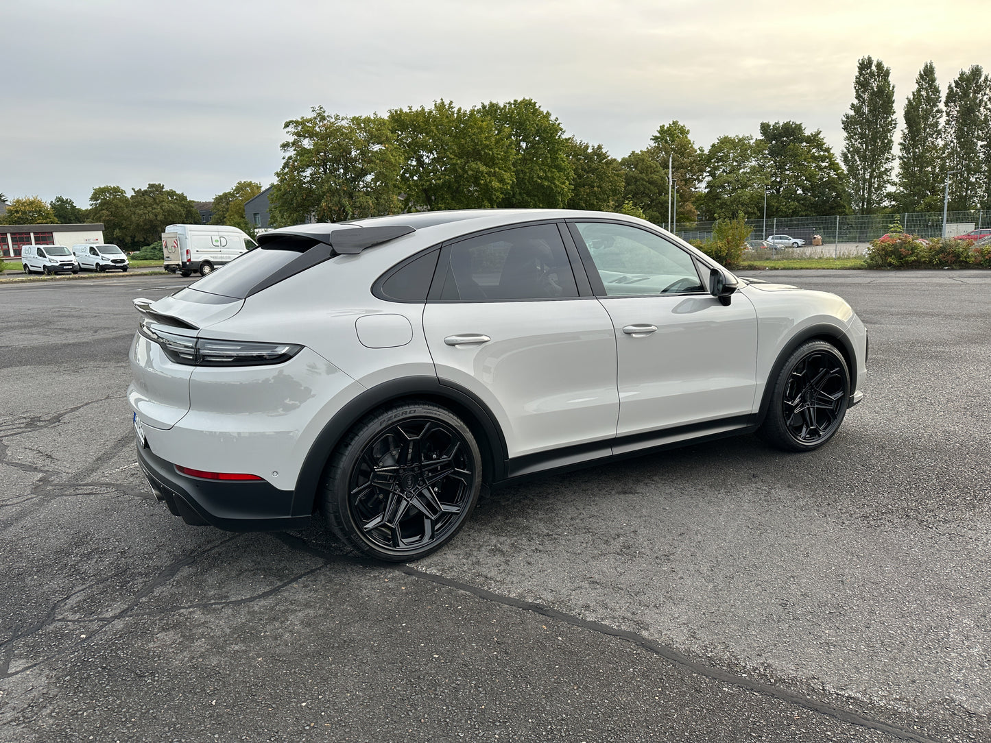 TECHART Roof Spoiler End Plates for 9YB (E3) Cayenne Coupe