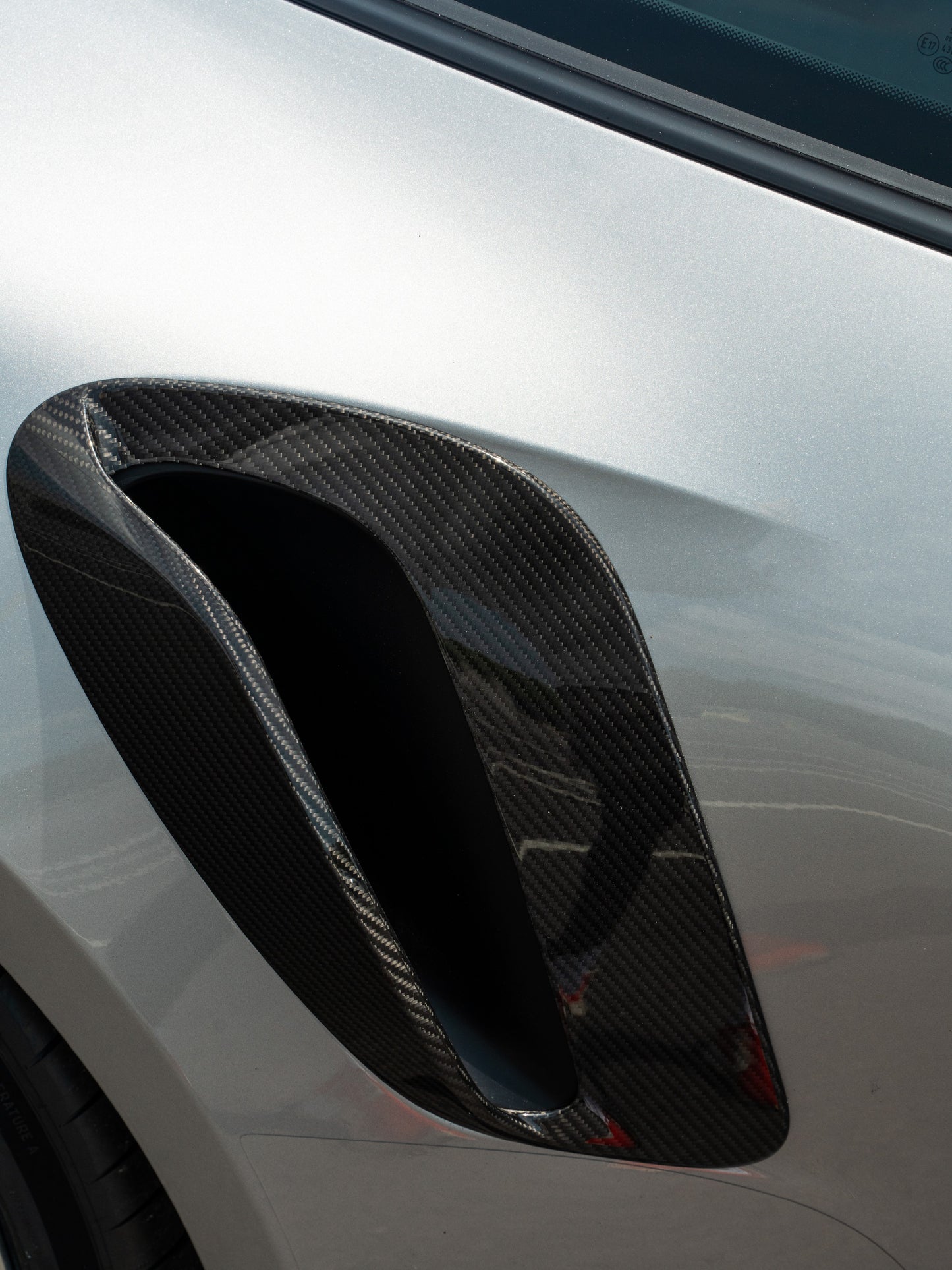 TECHART Carbon Air Intake for 992 Turbo (S) / GT3RS