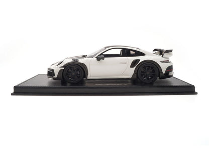 TECHART GTstreet R (992) Collectors Models, scale 1:18