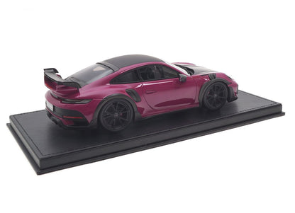 TECHART GTstreet R (992) Collectors Models, scale 1:18