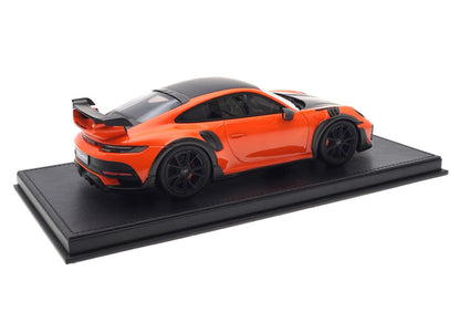 TECHART GTstreet R (992) Collectors Models, scale 1:18