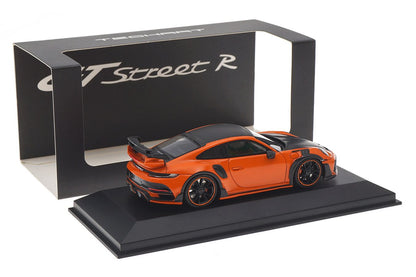 TECHART GTstreet R (992) Collectors Models, scale 1:43