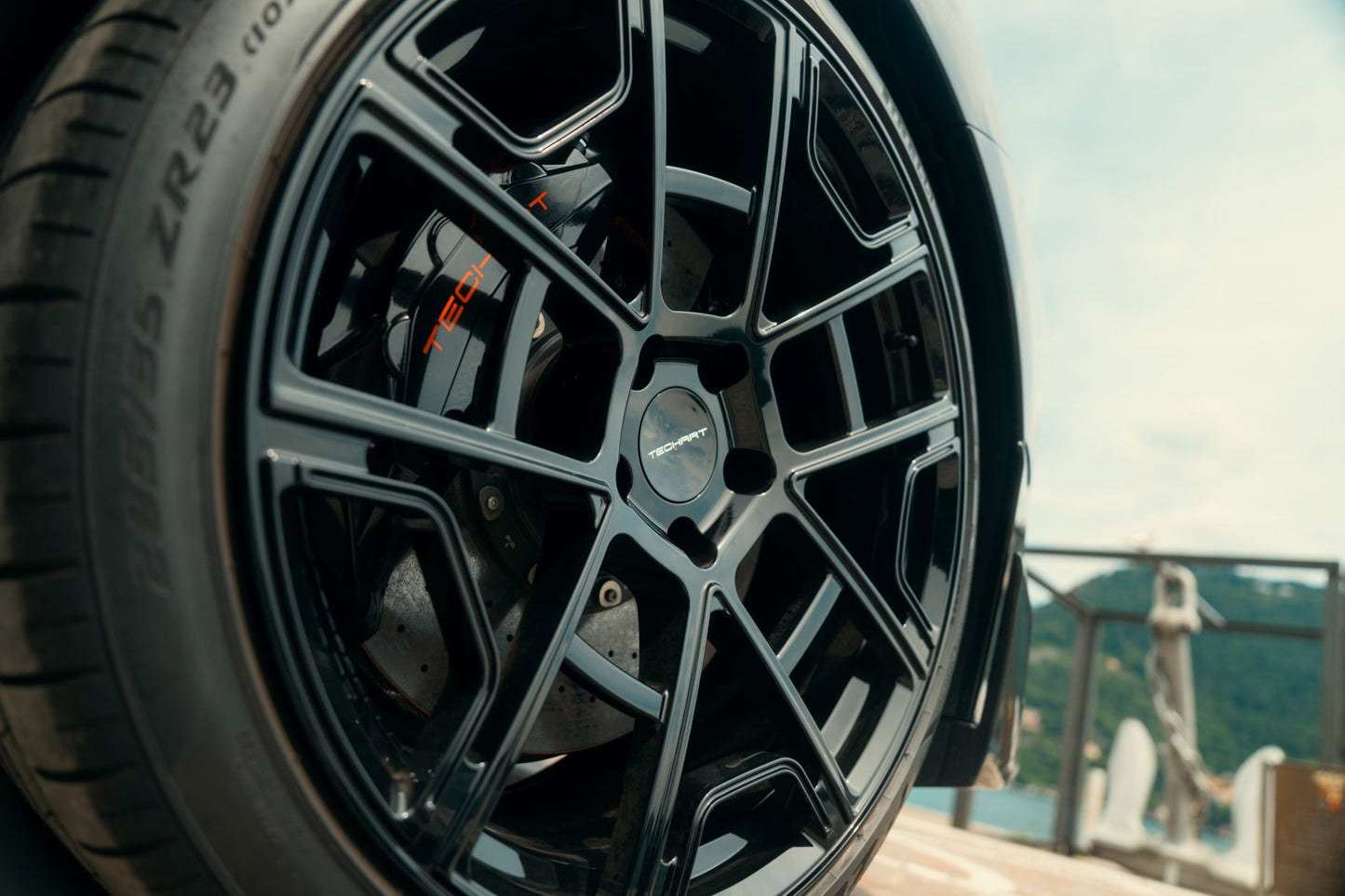 TECHART Daytona III 23" Forged Wheel for E3 Cayenne