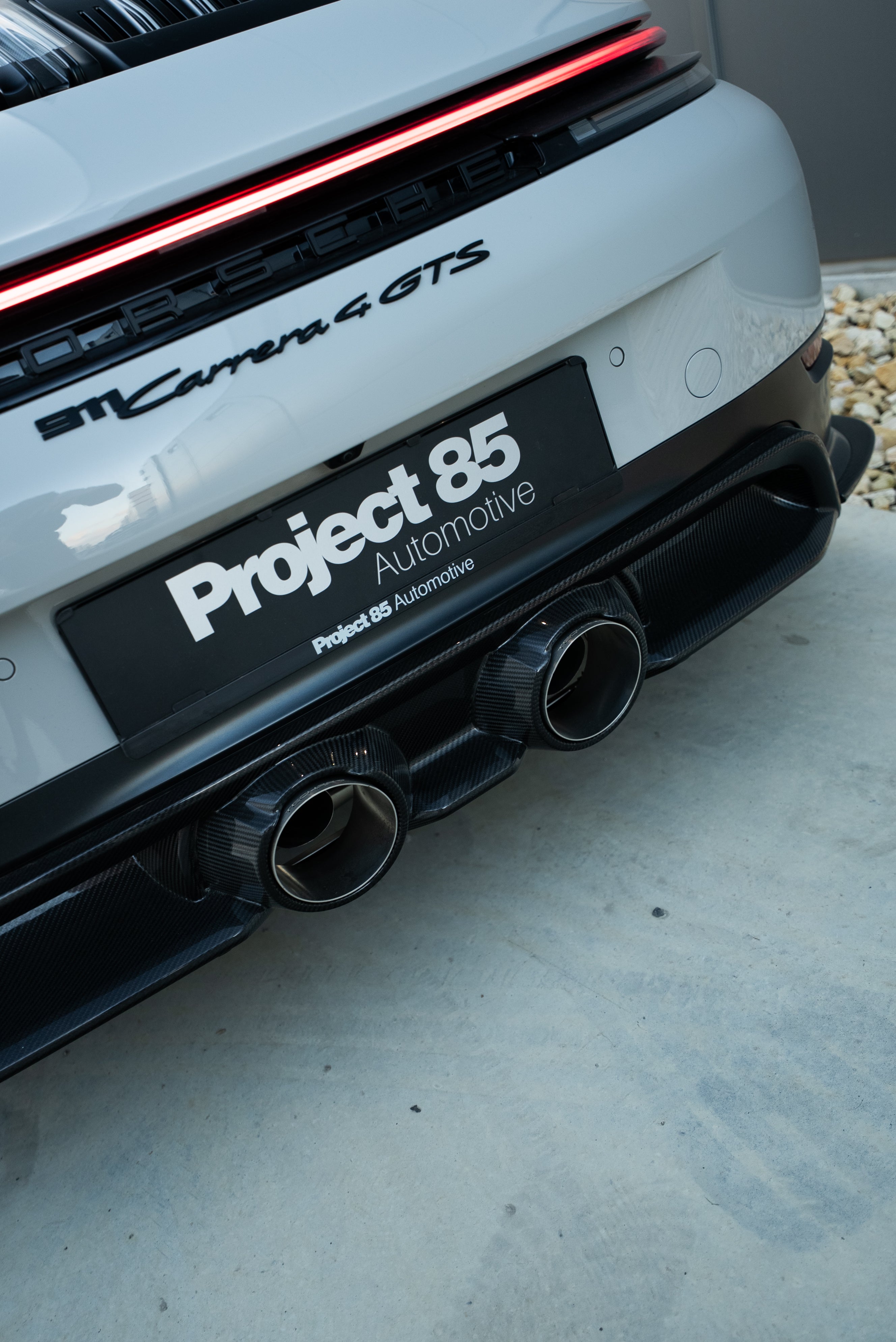TECHART Carbon Rear Diffuser incl. Carbon Aero Wings for 992.2